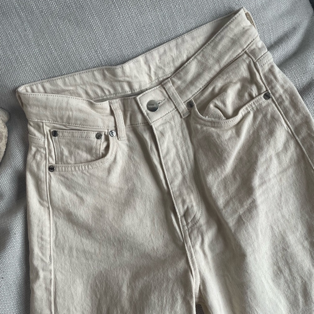 Djerf avenue straight jeans in cream (NWT) - Picture 3 of 10